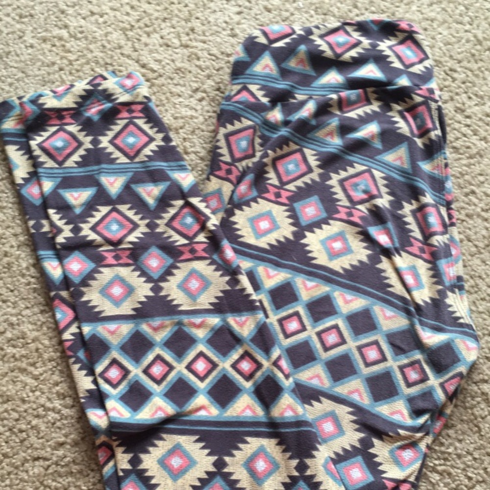 Lularoe os Aztec Leggings